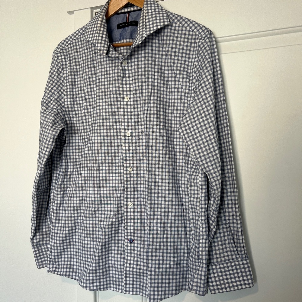 Tommy Hilfiger Button Down Men's Large
